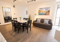 Modern Swieqi Apartment Sleeps 6 10 mins to StJulians - Bed and Breakfast Swieqi