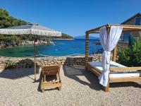 Robinson Medvidna Hvar Apartments - Ferienwohnung Zastražišće