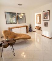 Penthouse w BBQ Terrace 150m to Meia Praia Beach - Bed and Breakfast Itapema