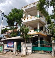 AKM REST HOUSE FAMILY HOME STAY OUR LADY TANK vlk - Ferienwohnung Velankanni