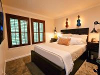 Private Bedroom I Fox Den w Hot Tub and Arcade - Ferienwohnung Snohomish