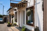 Manan Guesthouse - Bed and Breakfast Chkalovka