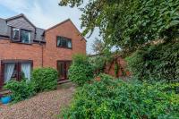 Charming 2-Bedroom Retreat in the Heart of Bridgnorth - Pass the Keys - B&B Bridgnorth