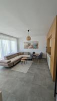Anas Beach Escape with Pool and 250m to Sea - Ferienwohnung Tale