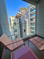 Victory Suites - 7th-Floor Studio with Balcony, Pool, Gym - B&B Gibraltar