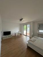 Quiet Haven & Free Parking - B&B Duisburg