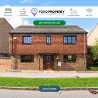 Goldhawk House I Detached I 4 Bedroom I Excellent Location I Driveway Parking I Fast WiFi I Smart TVs I Self-Check-In I By Yoko Property - Bed and Breakfast Milton Keynes