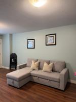 2 bedroom Suite with private entrance - B&B Langley