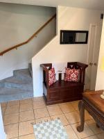 Spacious Private King Bedroom in Pensacola with Kitchen - B&B Pensacola