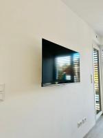 Modern Apartment with Balcony & Free Parking - B&B Vienna