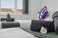 Work Contractor relax stays at Heathrow Airport terminals - B&B Colnbrook