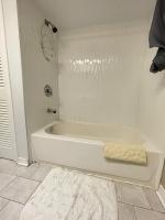Toronto 4 BR House with BBQ for 2-7 Guests - B&B Toronto