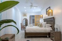 The Lake Palace - B&B Murrays Beach