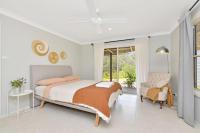 Paikium Off the grid in Laguna Haven A 100Acre Oasis of Sustainable Ser - B&B Laggan