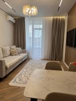 Стильная квартира вблизи ЭКСПО, клиники Кобландина - Bed and Breakfast Astana