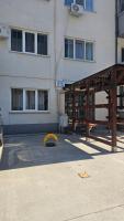 Modern Family Apartment, Free Parking, Self Check-In, Sleeps 5 - B&B Bucharest