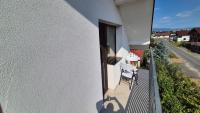 Apartment mit 2 Schlafzimmern und Balkon