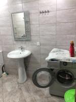 Apartment close to city center - B&B Baku
