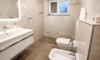 Apartment mit 2 Schlafzimmern und Meerblick