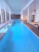 Parkes Canberra City Retreat Lake View & Parking - B&B Comobella