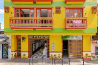 Nuevo apartamento en plaza principal de Guatape - B&B Guatapé
