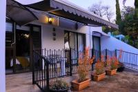 Neyami Self Catering Garden Cottage - B&B Johannesburg