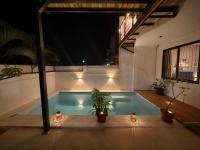 Azur Maurice Cozy Room with Private Bathroom - Chambres d'hôtes Flic en Flac