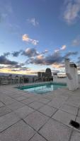 Moderno luminoso con asador y pileta Polo Sanitario y gastronomico - Chambres d'hôtes Córdoba