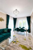 Luxury Apart S - Netflix , Terrace & Free Parking - B&B Braşov