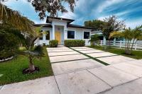 Sunny Delight Home Near Airport - Ferienwohnung Hollywood