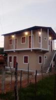 Recém construída, no campo de futebol de Lavrado - B&B Lençóis