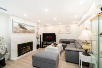 Modern Private 2 Bedrooms near Seawall & shops - Bed and Breakfast West Vancouver