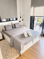 The Premium Kalamaria Suite - Metro & Promenade - B&B Salónica