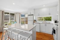 2 Russell - B&B Anglesea