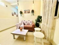 The Magic Door Arpora, Luxury 1BHK, WiFi, Poolview, 4W Parking - B&B Mormugao