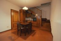 Central Elegance Apartment with Parking - B&B Ravenna
