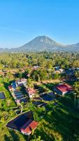 Talaga Tomohon Home Stay and Fishing Pond - B&B Tomohon