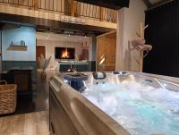 Terra Serena Suite Céleste - Chambres d'hôtes Frasnes-lez-Anvaing