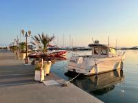 CAPTAIN's SUITE at Marina Dinevi, Arena 1, parking - B&B Saint Vlas