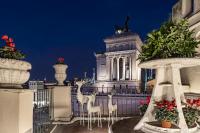 Domus 3 Badroom Piazza Venezia - Bed and Breakfast Rome