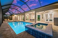 Casa Palma - 5 Min to Beach, Heated Pool, Hot Tub, New Build - B&B Marco Island