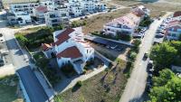 Apartments Riva Povljana - B&B Povljana