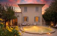 Villa fronte mare con piscina vicino roma - Bed and Breakfast Santa Marinella