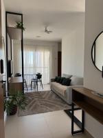 Apartamento completo, próximo ao Capim Dourado Shopping, 2 quartos, ideal para até 4 hóspedes - B&B Palmas