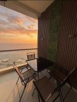 Deluxe Suite with Sea View