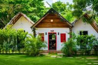 Dreamvilles Ecovillage Eco Villas with Jacuzzi near Beaches - Bed and Breakfast Las Galeras