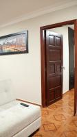 Room #1518275305