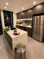 Enormous Modern Retreat Gym Pool BBQ Parking Rooftop - B&B Sídney