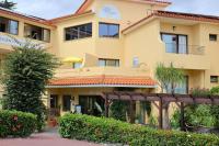Traineira Vila Ventura Village - B&B Caniço