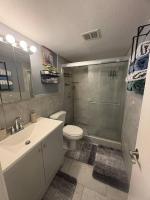 Spacious condo with cozy feel! - B&B Jacksonville